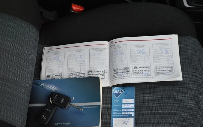 Kia Ceed cena 24900 przebieg: 88000, rok produkcji 2010 z Margonin małe 211